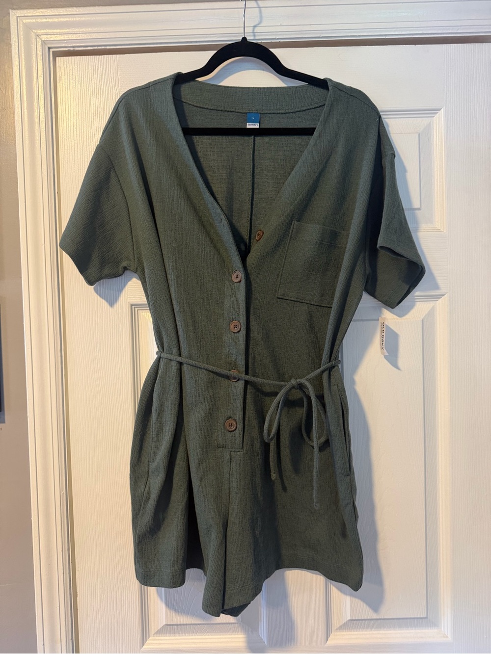 Old Navy Button Front Tie Waist Women's Romper Size Large NWT